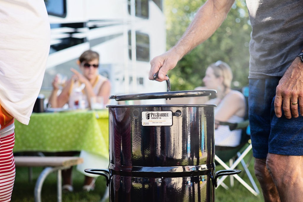 PIT BARREL MASTER CLASS: SMOKING & GRILLING TECHNIQUES